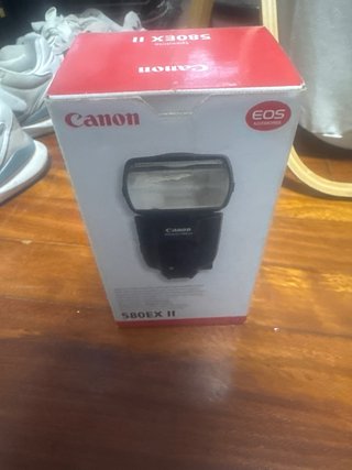 Canon Speedlite 580EX II Flash