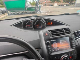 Toyota Verso 1.6D 110CV (Motor BMW)