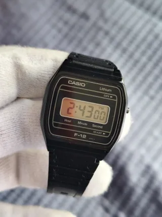 Coleccion de  8 Relojes Casio Serie F.