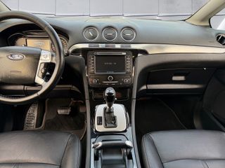 Ford S-MAX 2014