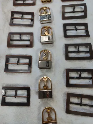 Lote de hebillas y marimeras 74