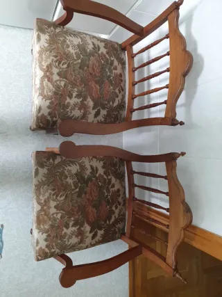 2 Butacas Antiguas Madera Tapizadas