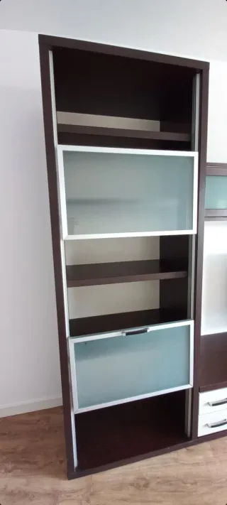 Mueble de salón modular madera y cristal