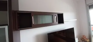 Mueble de salón modular madera y cristal