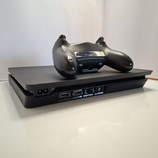 PS4 Slim 500GB Nera - PlayStation4 Completa