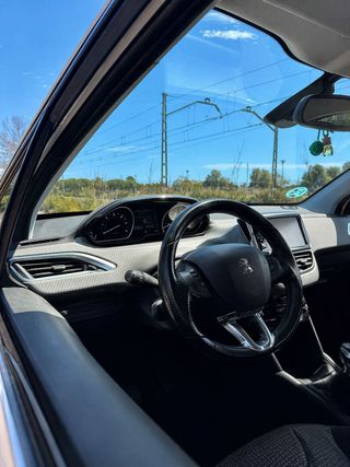 Peugeot 208 2018