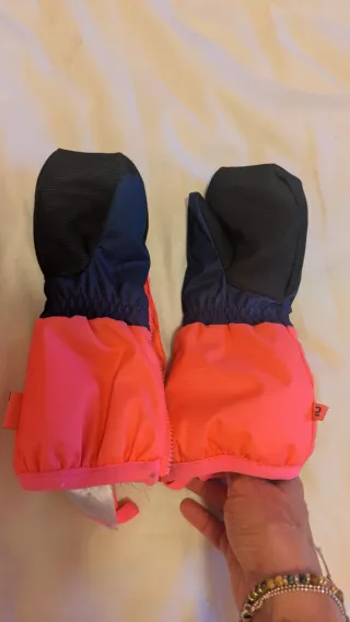 Dos pares de guantes de Nieve de niña