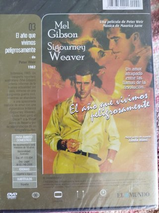 Lote 4 películas en DVDs sobre conflictos armados.