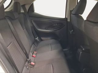 Toyota Yaris 1.5 120H Business Plus