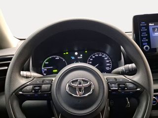 Toyota Yaris 1.5 120H Business Plus