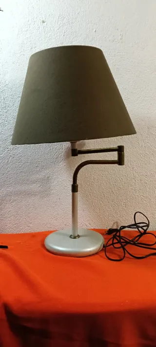 Lampada da tavolo anni '60 Made in Italy