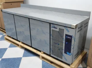 Mesa Fría Edenox 202x60x85