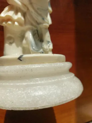 Estatua de mármol mujer clásica