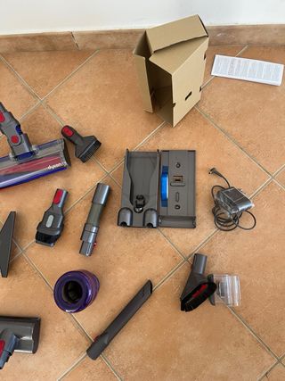Accessori Dyson V11 Outsize - Molti Nuovi