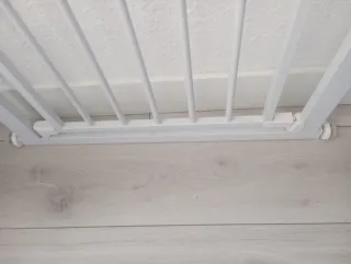 Barrera Seguridad LMAR 67-74cm Blanca