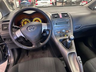 Toyota Auris 2007