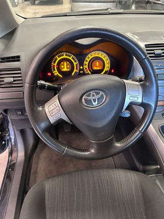 Toyota Auris 2007