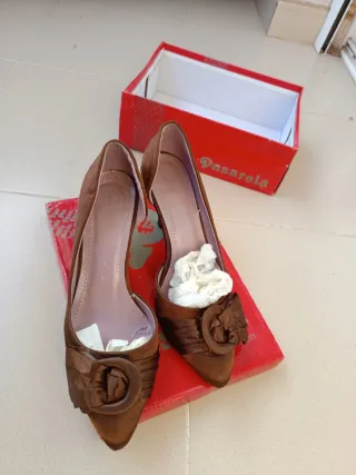Zapatos de fiesta Pasarela marrones
