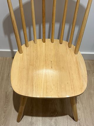 Silla de comedor de madera