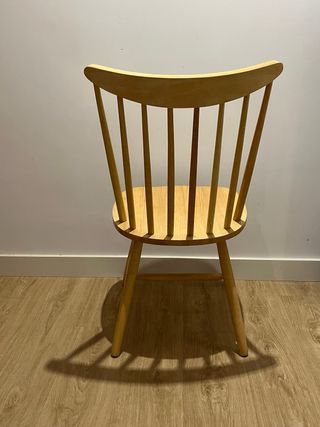 Silla de comedor de madera