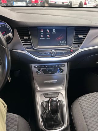 Opel Astra 2016