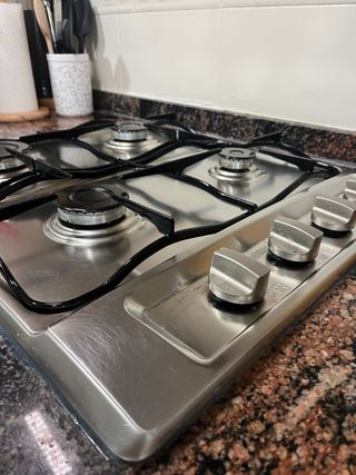 Placa de cocina gas Teka 4 fuegos encimera
