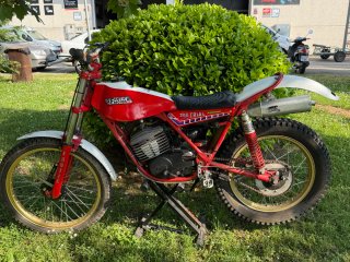 Fantic 200 Trial Roja y Blanca