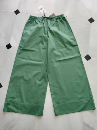Pantalón verde talla S