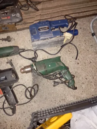 Lote de herramientas eléctricas varias