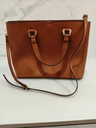 Bolso marrón nuevo a estrenar