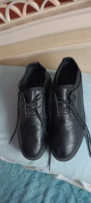 Zapatos negros talla 43