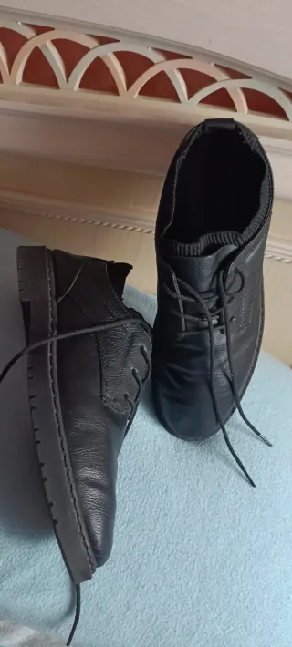 Zapatos negros talla 43