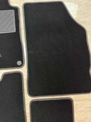 Set Tappetini Originali Renault Megane III