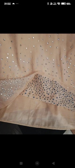 Vestido Zara Beige/Dorado con Pedrería Talla XS