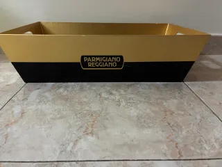 Scatola Parmigiano Reggiano Oro e Nero
