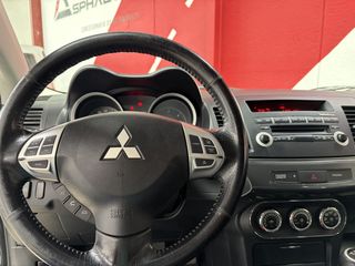 Mitsubishi Lancer 2.0 TDI 140CV 2011