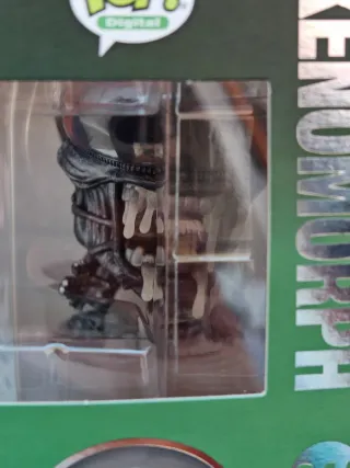 Funko Pop 344 Alien Xenomorph Metallic Glow GITD