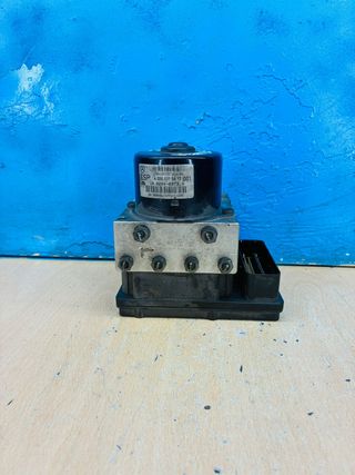A0044315412Q01 Módulo ABS Mercedes-Benz Clase C