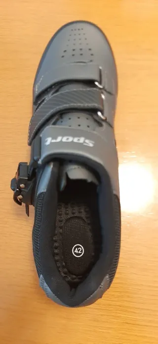 Zapatillas Ciclismo + Calas y Accesorios