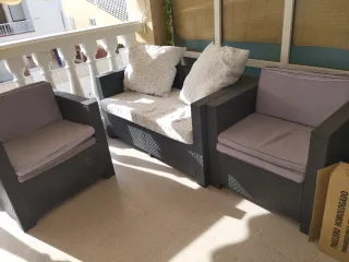 Conjunto sofá y 2 sillones ratán terraza
