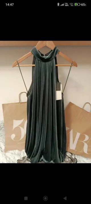 Vestido gris de terciopelo