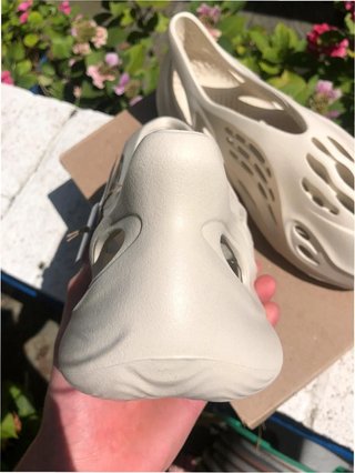 Yeezy Foam Runner Talla 39 Beige