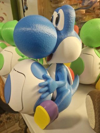 Figura Yoshi palomitero colores