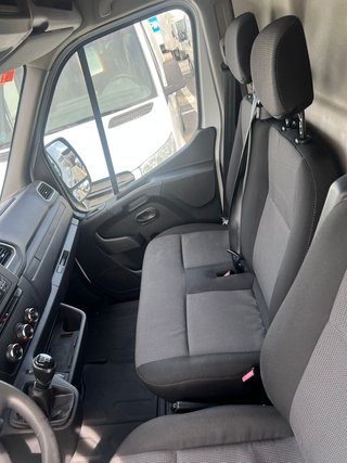 RENAULT MASTER 2020