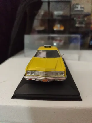 Coche a escala 1/43 Chevrolet Bel Air Taxi