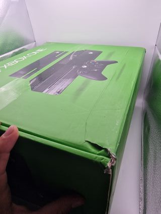 Xbox One 500GB con scatola