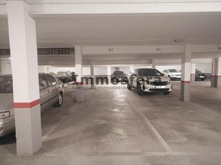 Garaje en alquiler en Centre en Tortosa
