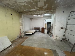 Local comercial en alquiler en El Llano en Gijón
