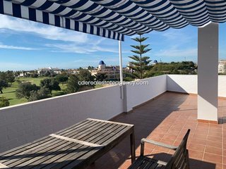Chalet en alquiler en Centro - La Costilla en Rota