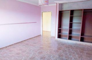 Casa en venta en Dozón